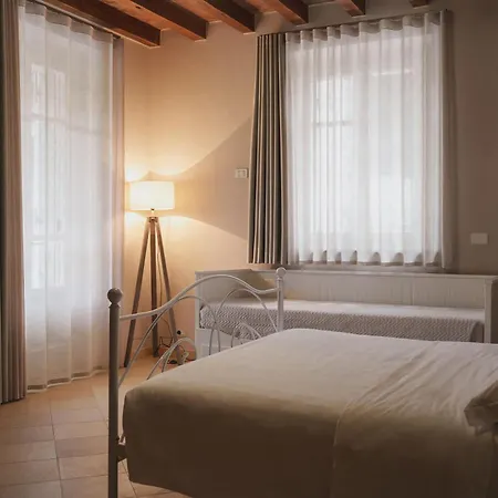 Bed and Breakfast La Rasora 4*