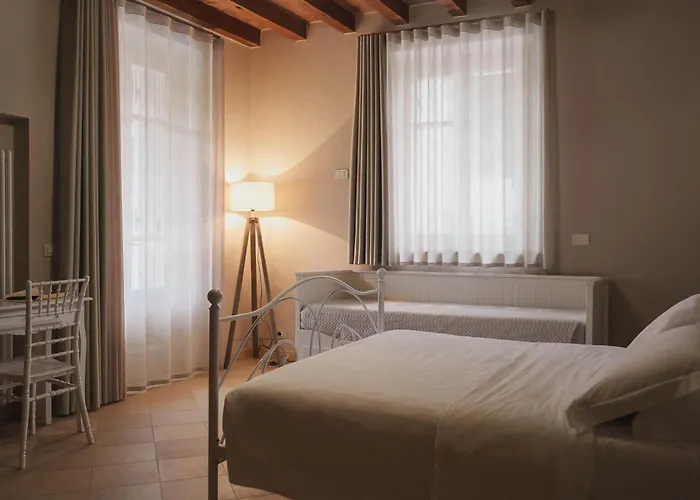 Bed & Breakfast La Rasora 4*