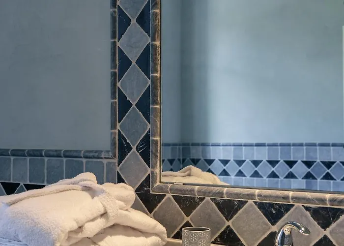 Bed & Breakfast La Rasora 4*